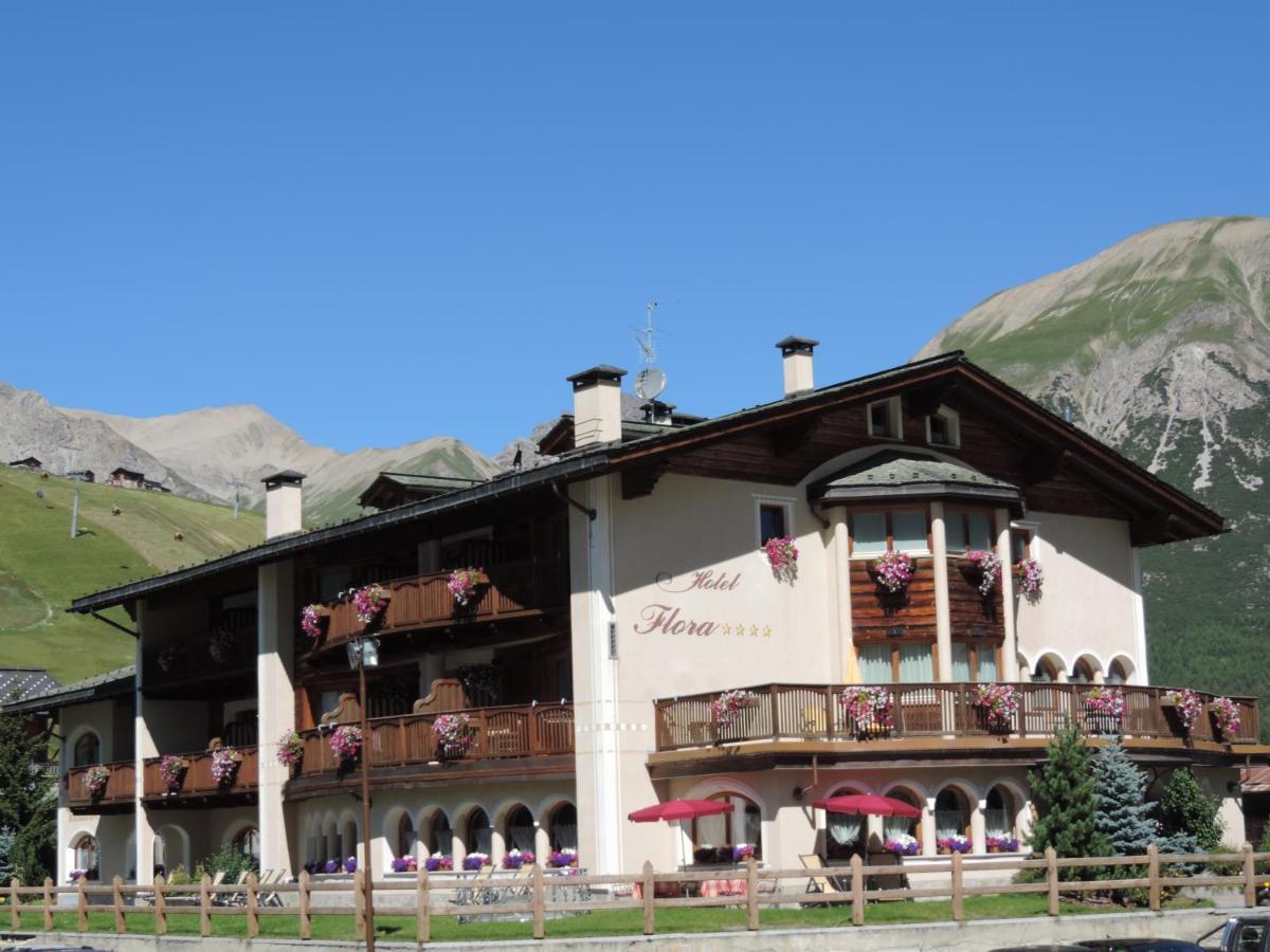 Hotel Flora Livigno Ngoại thất bức ảnh