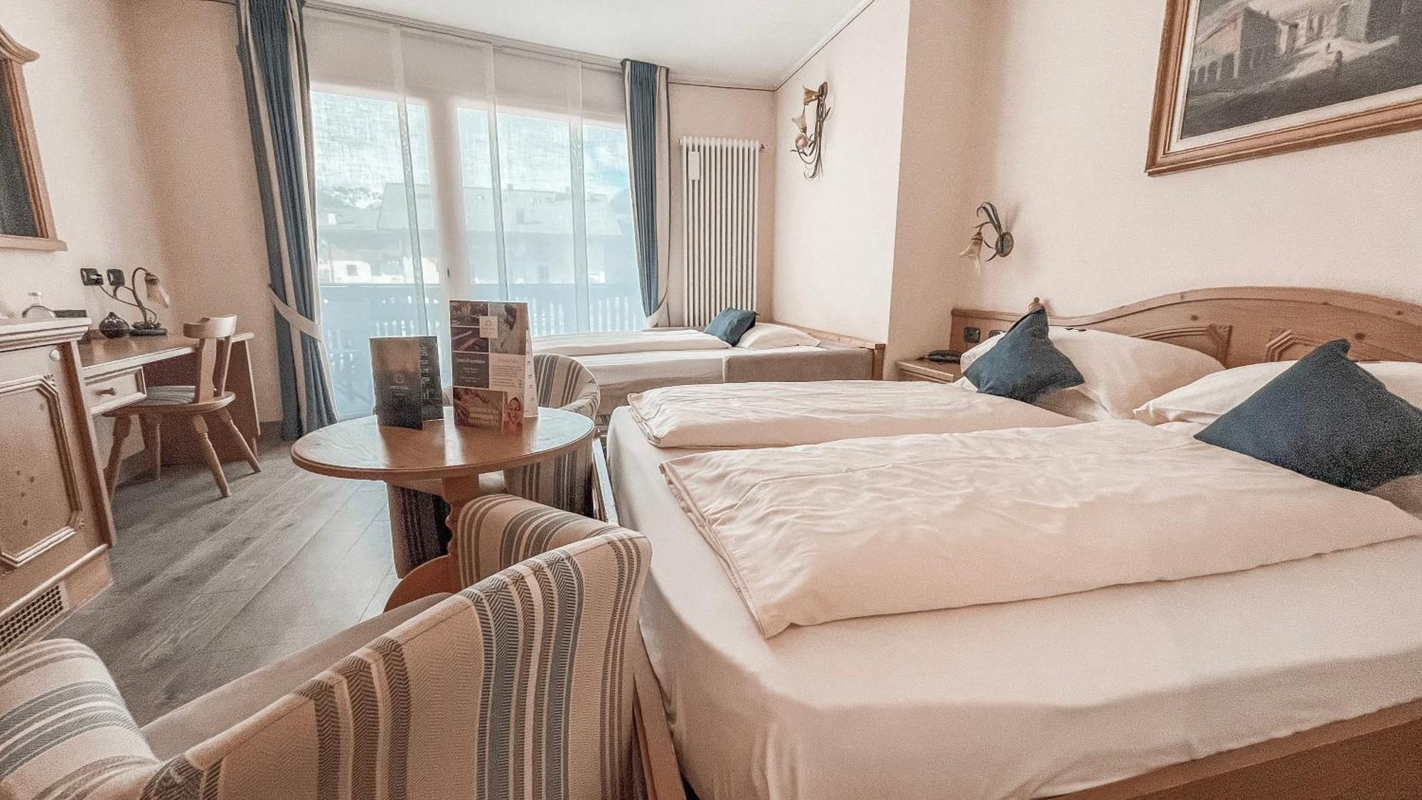 Hotel Flora Livigno Ngoại thất bức ảnh